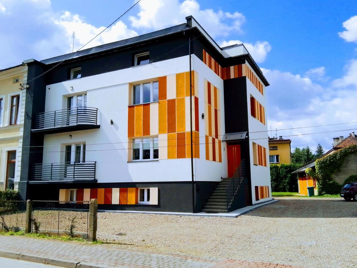 Apartment Orange *